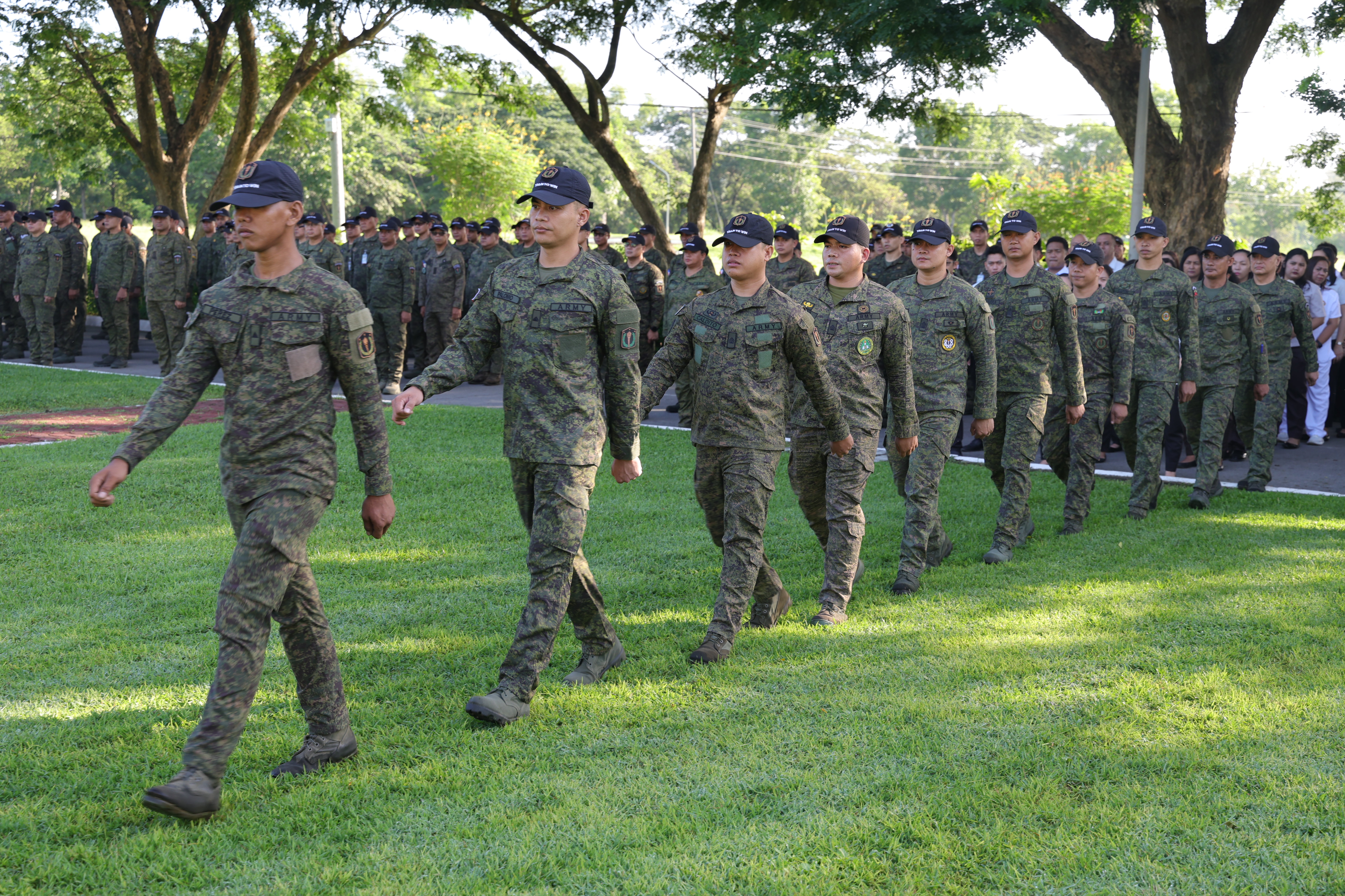 𝐄𝐓𝐂 𝐇𝐨𝐥𝐝𝐬 𝐌𝐨𝐧𝐝𝐚𝐲 𝐅𝐥𝐚𝐠-𝐑𝐚𝐢𝐬𝐢𝐧𝐠 𝐂𝐞𝐫𝐞𝐦𝐨𝐧𝐲 𝐚𝐧𝐝 𝐑𝐞𝐜𝐨𝐠𝐧𝐢𝐳𝐞𝐬 𝐎𝐮𝐭𝐬𝐭𝐚𝐧𝐝𝐢𝐧𝐠 𝐏𝐞𝐫𝐬𝐨𝐧𝐧𝐞𝐥 𝐚𝐧𝐝 𝐂𝐢𝐯𝐢𝐥𝐢𝐚𝐧 𝐖𝐨𝐫𝐤𝐟𝐨𝐫𝐜𝐞